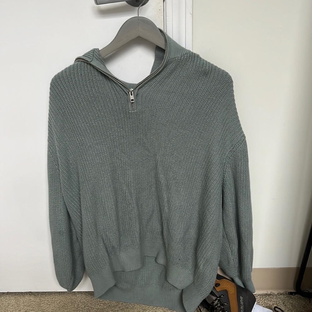 TNA 1/4 zip sweater